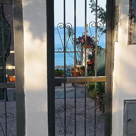 Caldura House * Чефалу