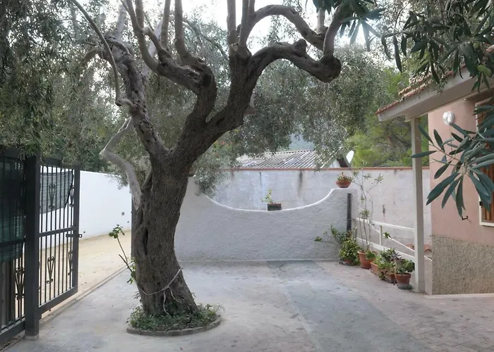 Apartment Caldura House Cefalu